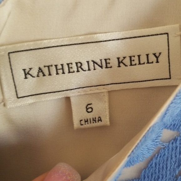 Dress - Picture 3 of 4